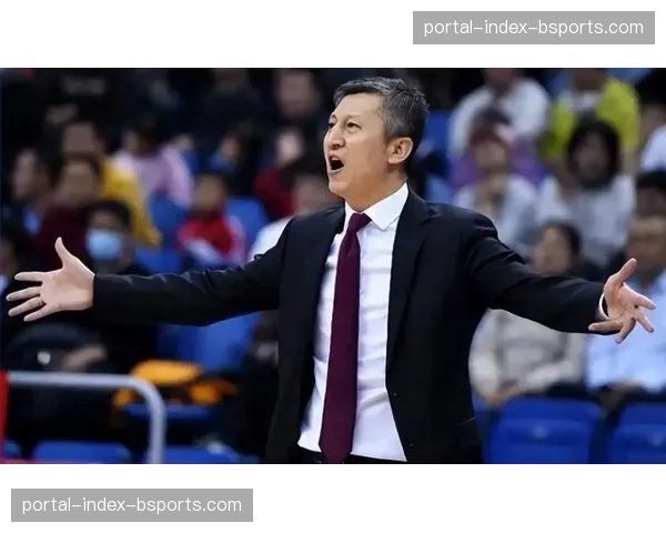 郭士强数据驱动决策过程 半场助攻劣势促使战术调整